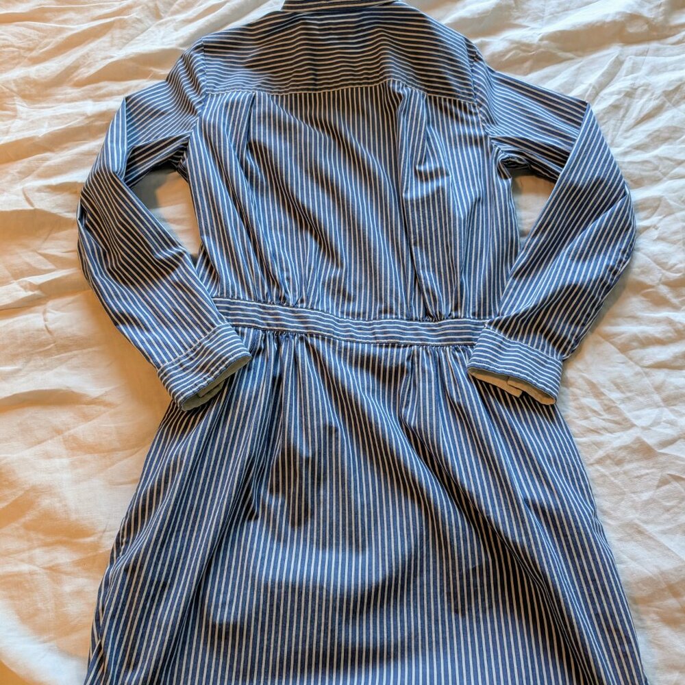 Banana Republic Shirt Dress. Blue and white stripes,  Womens Size 4 - Picture 3 of 5